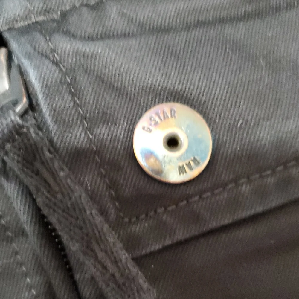 G-Star Dark Cargo Pants for Men - Picture 4 of 11